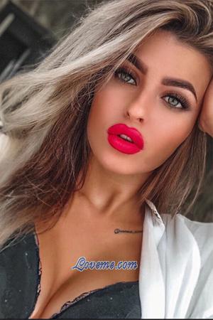 192418 - Daria Age: 22 - Russia