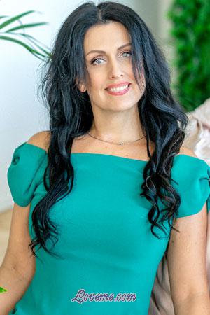 193016 - Oksana Age: 52 - Ukraine
