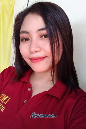 194504 - Phoebe Age: 21 - Philippines