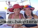 cartagena-women-boat-1104-58